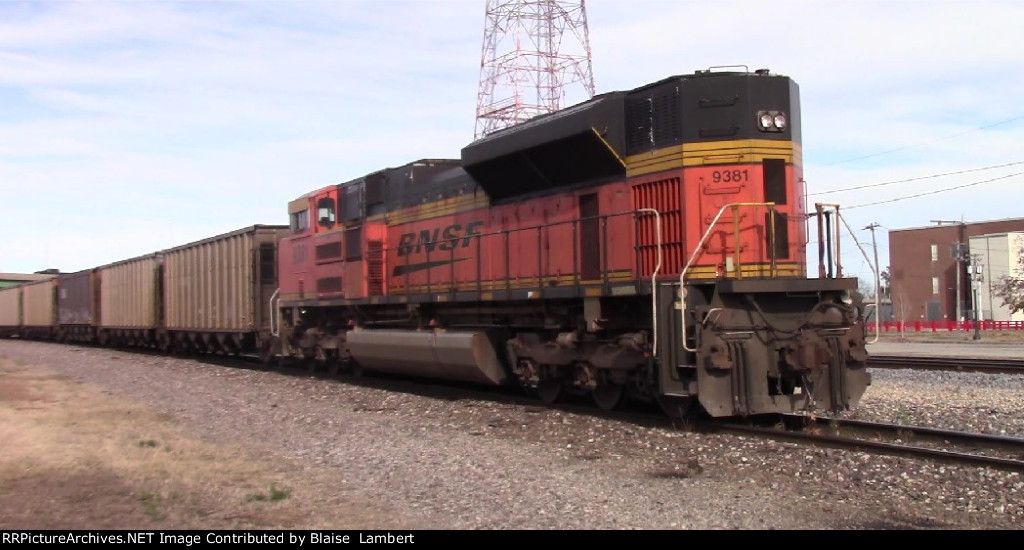 BNSF coal train DPU